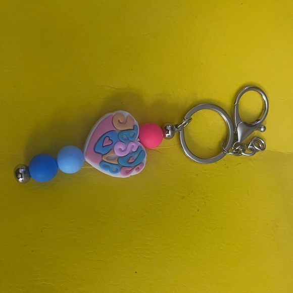Colorful Heart Keychain - Picture 2 of 8